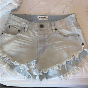 brand new one teaspoon shorts